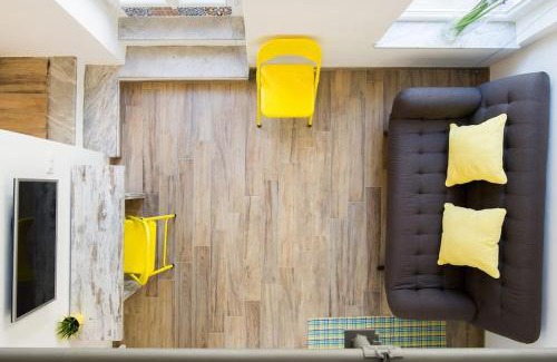Sanremo Centre Apartment | Cozy MiniLoft in Sanremo Centro with WiFi & Air Conditioning