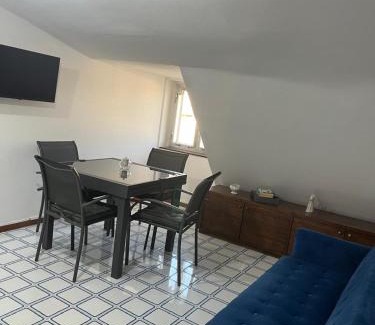 Municipio 1 Apartment | Due Passi Dal Mare