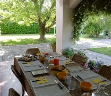 Casale sul Sile House | Discover DUE QUERCE: Family-Friendly Hotel with Breakfast