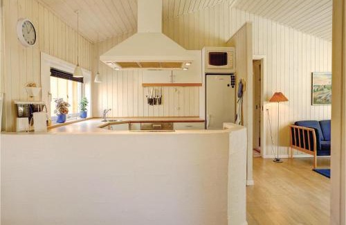 Spidsegard House | Elegant Duen: 5-Star Pet & Child Friendly Retreat