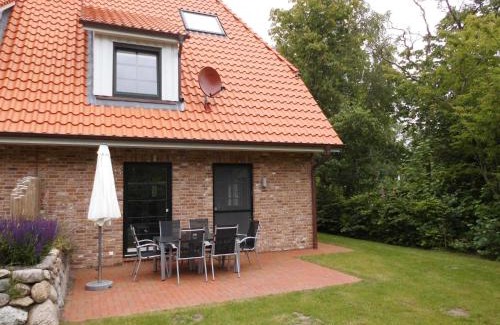 St. Peter-Ording House | Family-Friendly Duenennest-1: 4-Star Hotel with Top Reviews