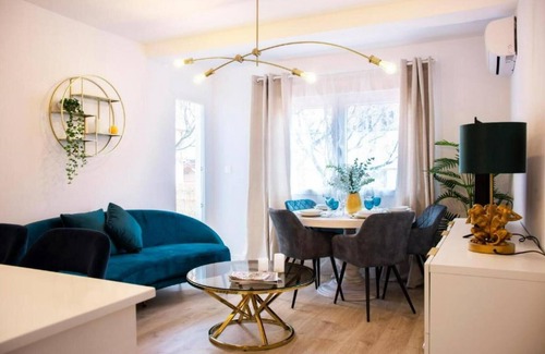 Plaza de Toros-Doctores-San Lazaro Condo | Stay Near the Plaza de Toros in Granada, Family-Friendly!