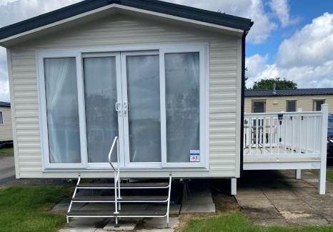 Great Yarmouth Resort | Idyllic Duffy's Den with Oceanfront Views & Pool Access