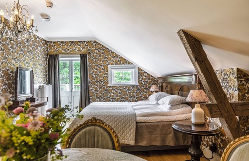 Katrineholm Hotel | Relax at Dufweholms Herrgård: Pool, Spa & 4-Star Comfort