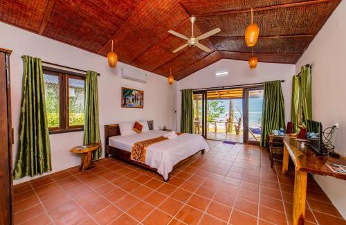 Ham Ninh Resort | Seaside Retreat: Dugong Resort Phu Quoc with Private Beach