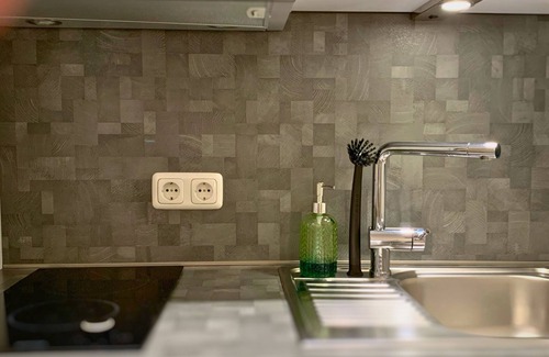 Duhnen Apartment | Coastal Retreat: Duhnentraum with Ocean View & Spa Amenities