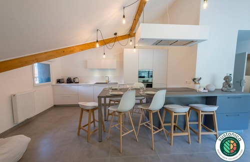 Duingt Apartment | DUINGT - Idyllic Stay Between Lake and Taillefer
