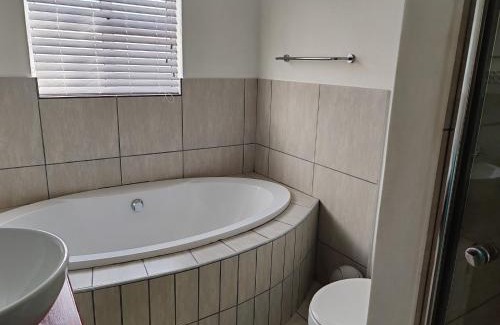 Dwarskersbos House | Family-Friendly Retreat at Duintjie Dwarskersbos