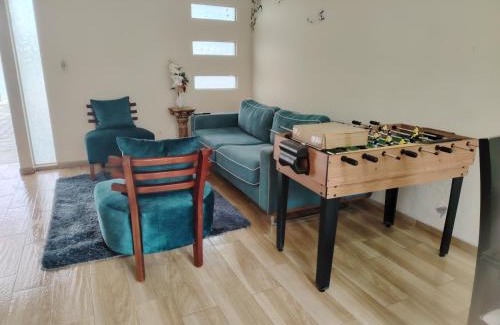 Loja House | Inviting Dulce Hogar 01: Guest Rated 9.7 with Pool & Breakfast