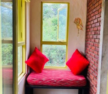 Udadumbara Villa | Experience Family Fun at Dumbara Breeze - Rated 10/10