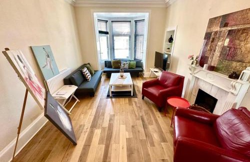 Dumbarton Apartment | Relaxing Dumbarton Home Near Loch Lomond - Rated 9.5/10