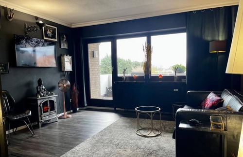 Lembruch Apartment | Discover Relaxation at Dumberdream: Pet-Friendly Retreat