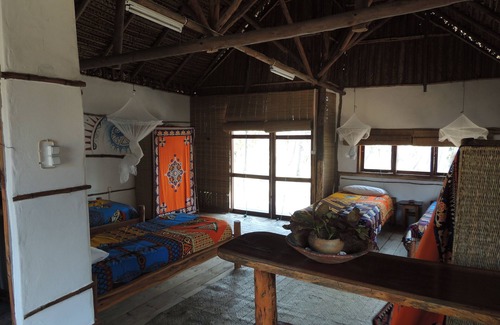 Inhambane Cabin | Relax at Duna Lodge: Ocean Views & Spa for Families