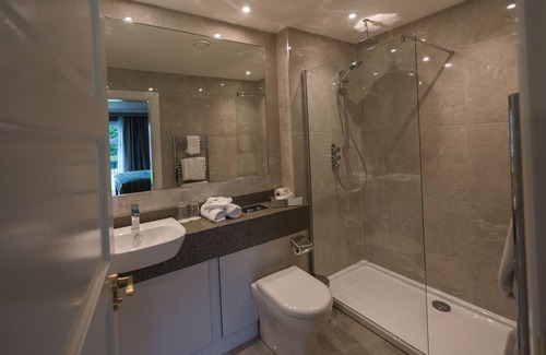 Dunadry Hotel | Indulge at Dunadry Hotel and Gardens - 4-Star Retreat Awaits