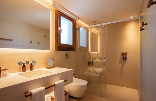 Calo de Sant Agusti Hotel | Experience Elegance at Dunas de Formentera Hotel