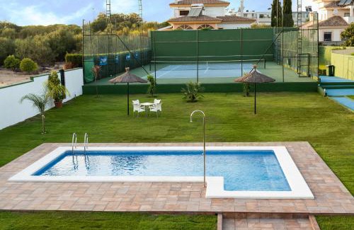 El Puerto de Santa Maria Villa | Discover Dunas Villa: Oceanfront Oasis with 10/10 Rating