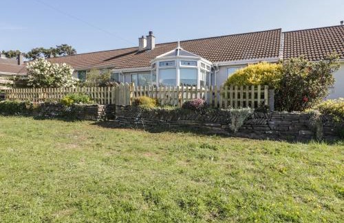 Goonhavern House | Pet-Friendly Dune Haven: 4-Star Retreat with High Ratings