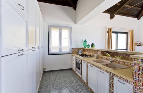 Alcamo Marina Villa | Relax in Dune Home: 3-Bedroom Retreat with Pool & Spa