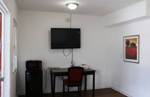 Dunedin Hotel | Dunedin Cove Motel