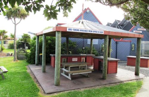 Saint Kilda Resort | Relaxing Dunedin Holiday Park: Family & Pet-Friendly Retreat