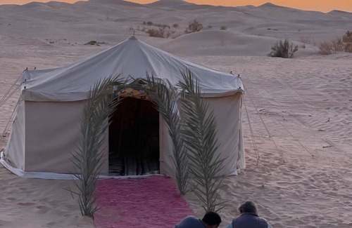El Faouar RV Rental | Unique Stays at Dunes Insolites - Pet Friendly Retreat