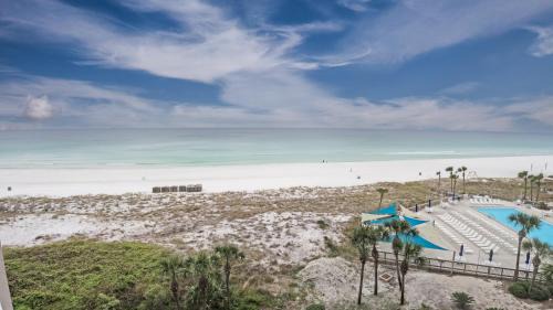Gulf Lagoon Beach Apartment | Beachfront Dunes of Panama E605: Guest Rated 9.8/10