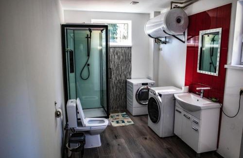 Latgale Villa | Pet-Friendly Duni: Guest Rated 9.7 with Hot Tub & Kitchen