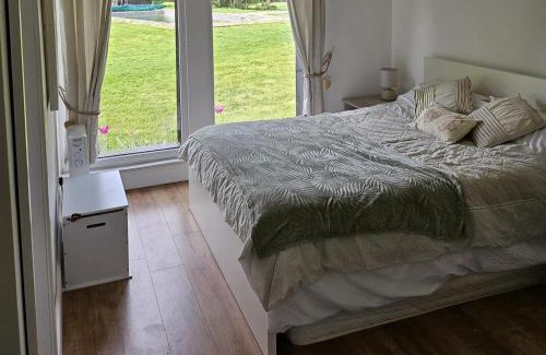 Dunmow House | Exceptional 1-Bed Cabin in Dunmow - Guest Rated 9.5/10