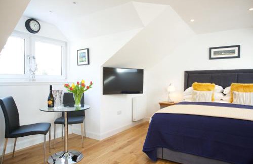 Pitlochry House | Experience Dunmurray Lodge: 4-Star Guesthouse & Loft