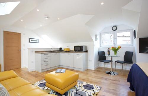 Pitlochry House | Experience Dunmurray Lodge: 4-Star Guesthouse & Loft