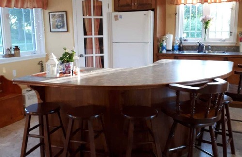 Fairview House | Dunollie Retreat, Relax in one of PEI's beautiful country homes!