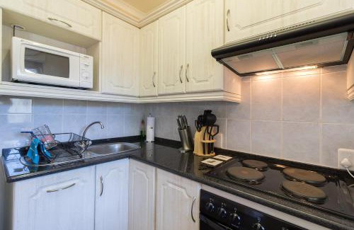 Kenton on Sea Apartment | Oceanfront Escape at Dunwerkin Self Catering - Rated 9/10