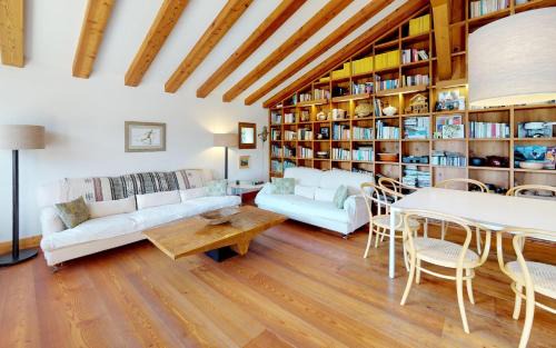 Celerina-Schlarigna Apartment | Discover Duos Sours: 4-Star Family-Friendly Retreat