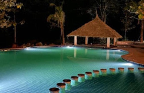 Turiya Resort | Enjoy Family-Friendly Stays with Pool and Breakfast Options
