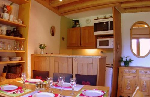 Les Avanchers-Valmorel Apartment | Family-Friendly Appartement Valmorel for Your Mountain Escape