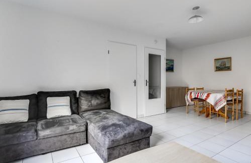 Biscarrosse Plage Apartment | Charming Duplex with Garden & Pool Near Biscarrosse Beach