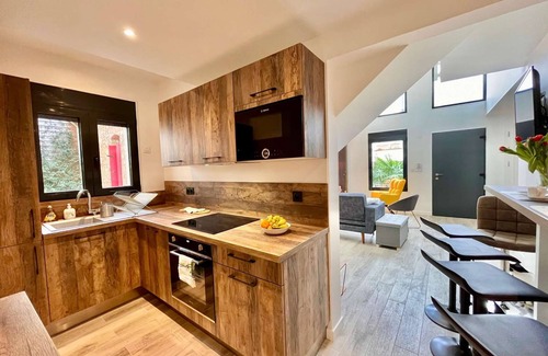 Vanves House | Cozy OG 2024 Duplex - Family Friendly, Near Porte de Versailles