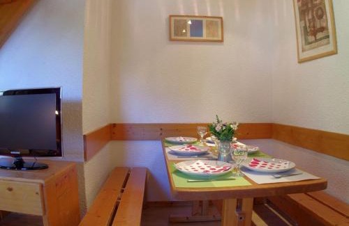 Les Avanchers-Valmorel Apartment | Charming Duplex with Mountain View, Steps from Ski Slopes