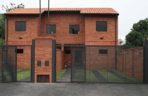Luque House | Duplex Aeropuerto c/cocherann