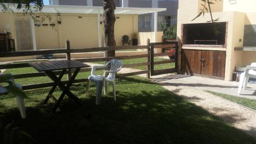 Villa Gesell Cabin | Discover Duplex Al Sur: Ocean View, Pet-Friendly Retreat