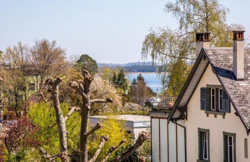 La Neuveville Apartment | Experience Comfort at Duplex Allegro - Guest Rated 9.2