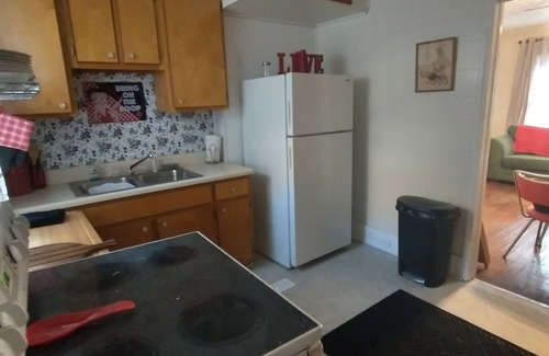 Kyle Cabin | Duplex Retreat near Hatfield McCoy Trails - Pet Friendly & Spa