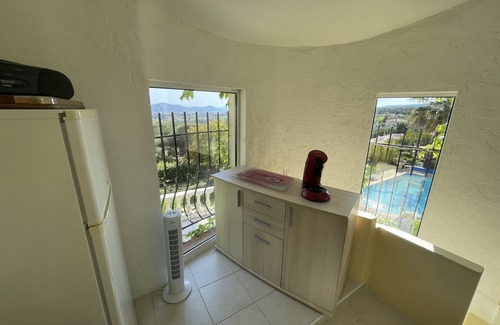 La Cadiere-d'Azur House | Oceanview Duplex with Pool - Guest Rated 9.8/10
