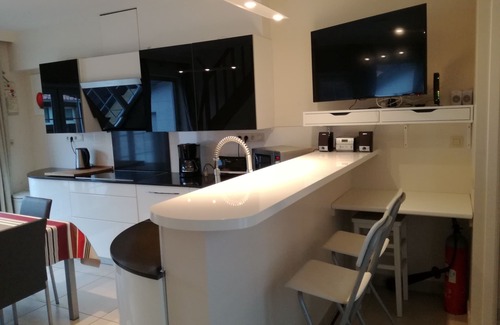Wavre Apartment | Spacious Duplex Apartment for 9, Just 30 Min from Brussels
