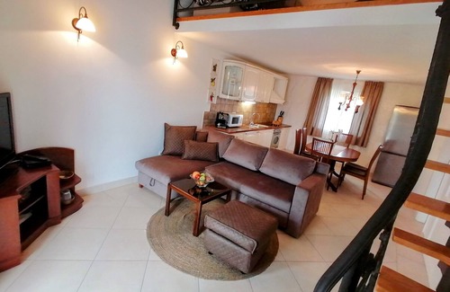 Volosko Apartment | Stunning Duplex Apartment with Sea View at Villa MARID