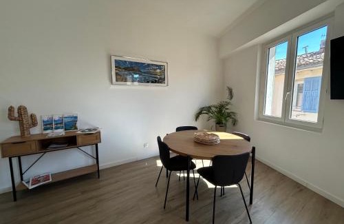 Cassis Apartment | Oceanfront Duplex in the Heart of Cassis Village