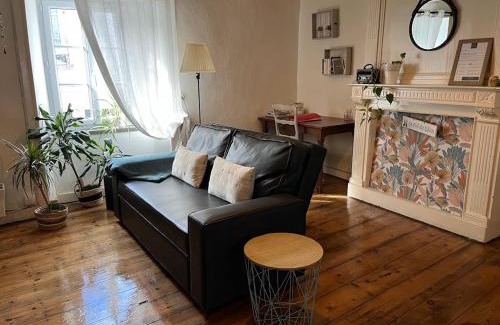 Saint-Pol-de-Leon Apartment | Cozy Duplex au Lin: Pet & Child Friendly Retreat