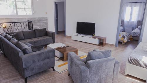 Algeria Apartment | Duplex avec terrasse et vue sur mer au bord de leau