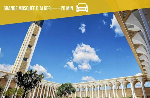 Algeria Apartment | Duplex avec terrasse et vue sur mer au bord de leau
