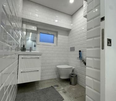 Odivelas Apartment | Relaxing Duplex with Jacuzzi in Olival Basto